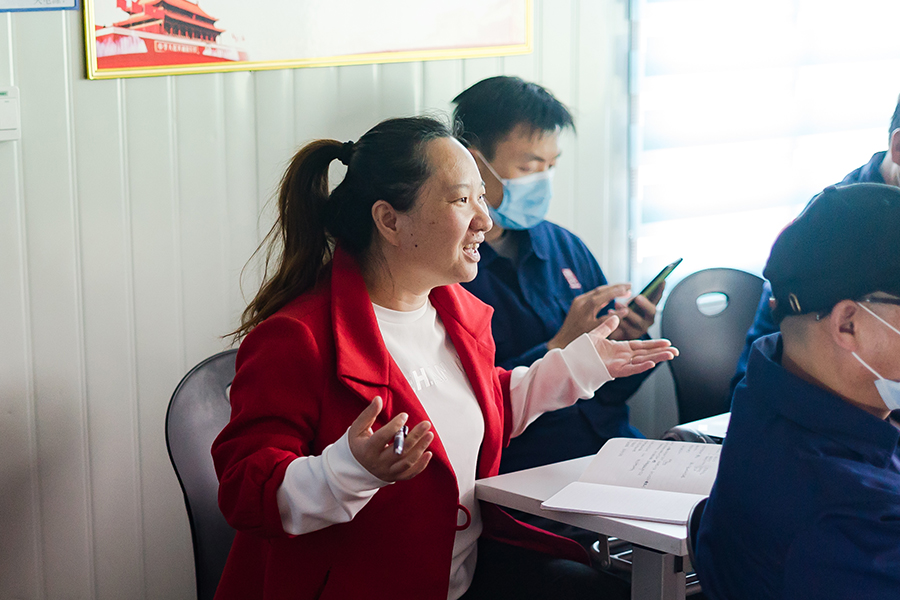 1585879271570737.jpg 向总经理讲话.jpg